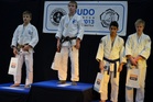 Teemu Kuosa (oikealla) saavutti Lahden Judoseuran ainoan mitalin nuorten SM-kisojen avauspäivänä. 