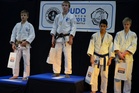 Teemu Kuosa (oikealla) saavutti Lahden Judoseuran ainoan mitalin nuorten SM-kisojen avauspäivänä.